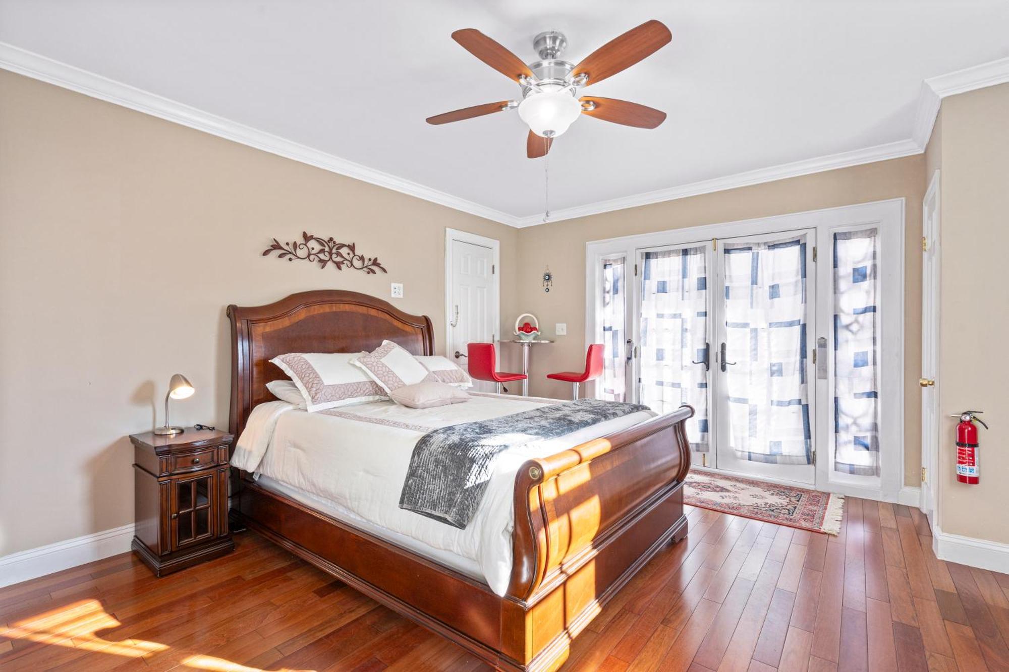 Modern & Comfy Suite ฟอร์ทวอชิงตัน ภายนอก รูปภาพ